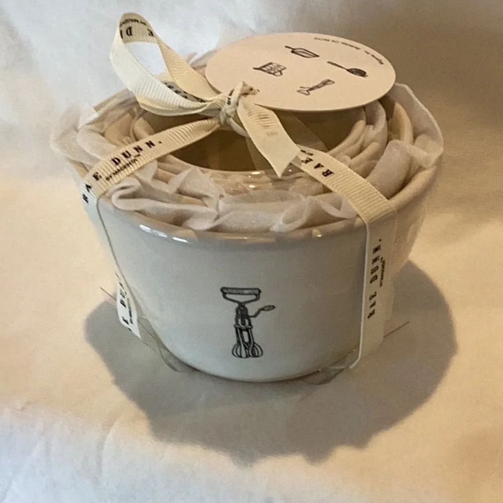 Rae Dunn Utensils measuring cups